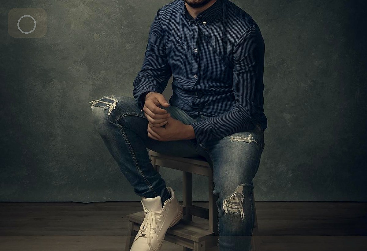 Founder Portraits for Campaign Launches